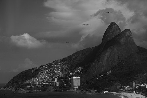 morro dois ermaos